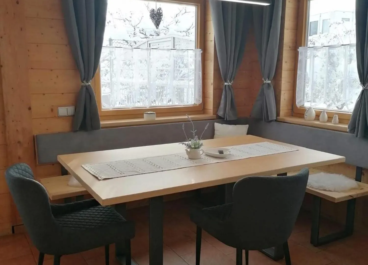 Ferienwohnung Mireille Oberperfuss